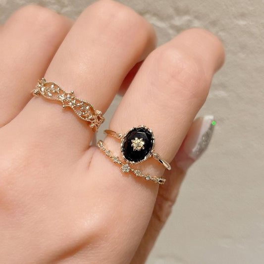 Black Agate Flower Ring