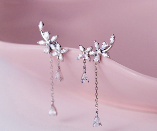 Fringed flower silver earrings