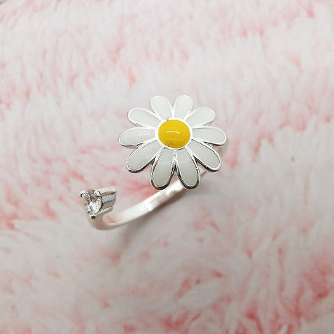 Little Daisy Ring