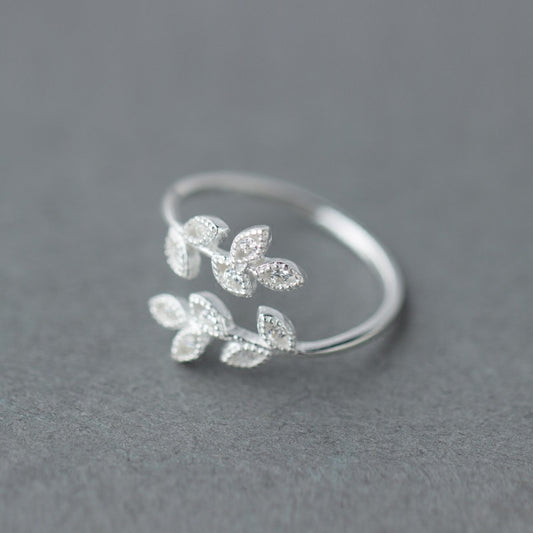 Silver Leaves Ring