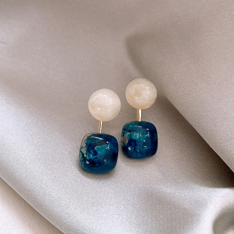 Fashion Retro Stud Earrings