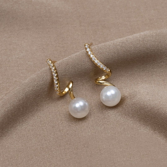 Tamara Pearl Wave Earrings